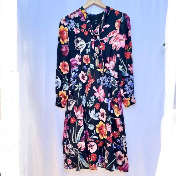 J.CREW | TIE-NECK MIDI DRESS IN MIDNIGHT FLORAL SIZE 0 - Picture 5 of 9